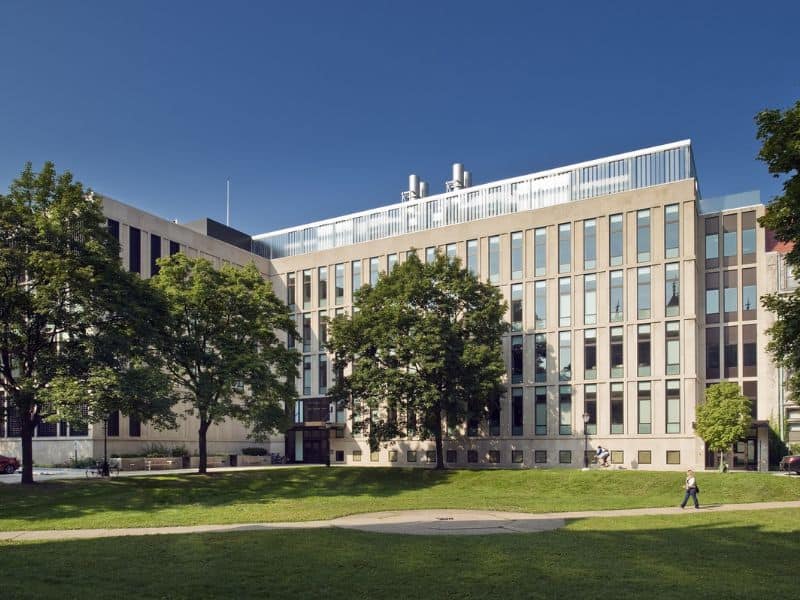 A photograph of the The Searle Chemistry Laboratory in Illinois.