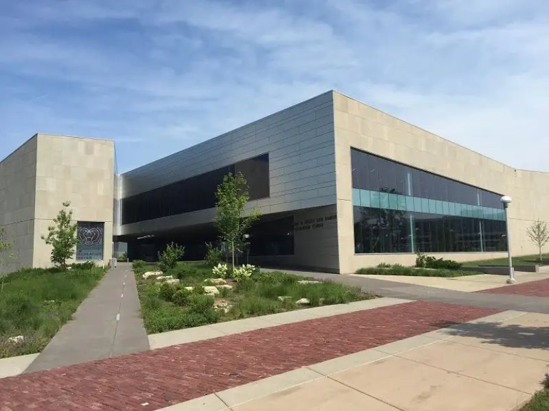 A photograph of The Bill R. Foster and Family Recreation Center.